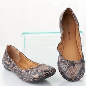 Lucky Brand Snakeskin Folding Ballerina Flats
Size 7M